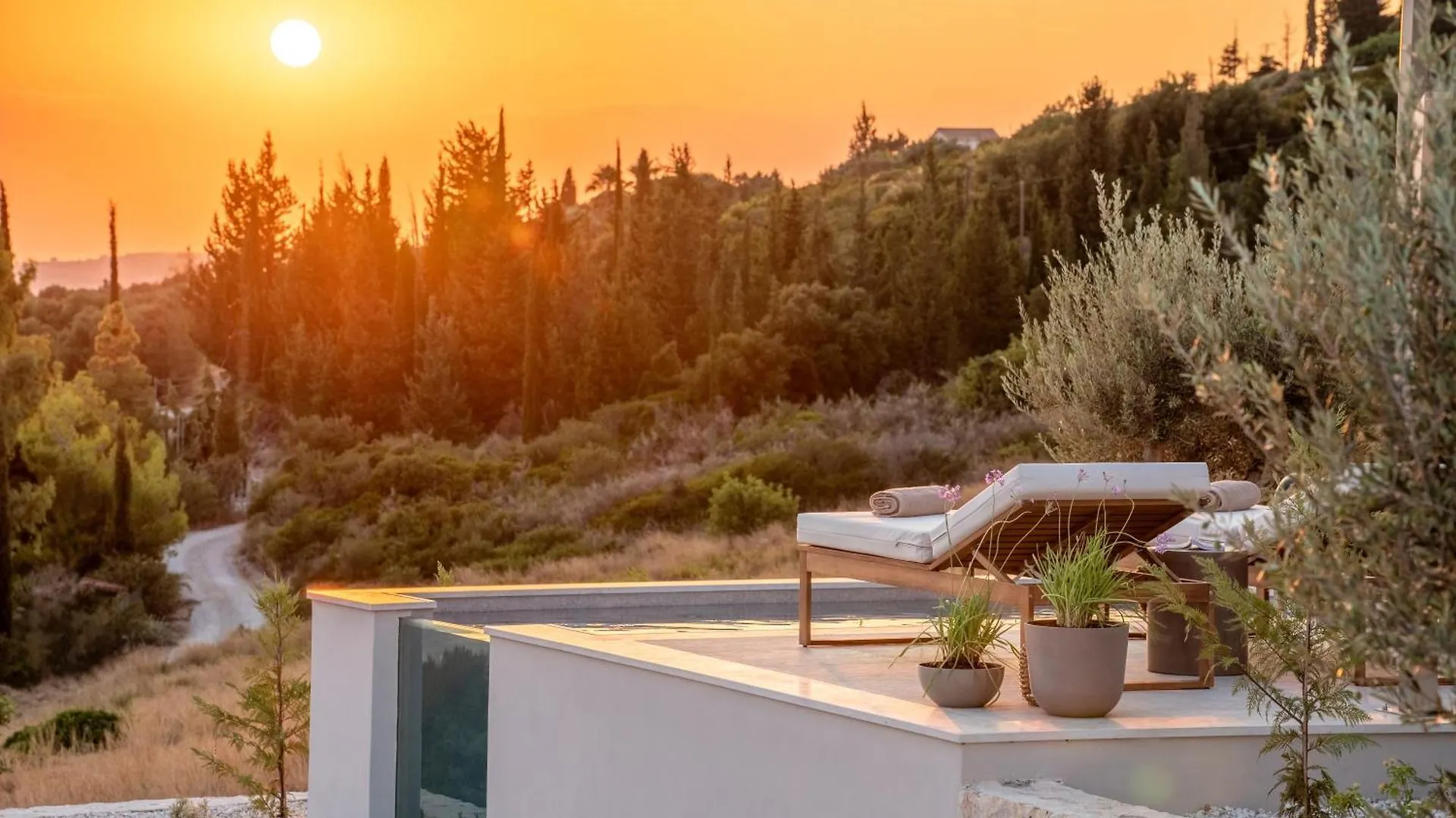 Ionian Horizon - Private Bungalows Plateies